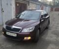 Червоний Шкода Октавія, об'ємом двигуна 1.8 л та пробігом 114 тис. км за 12000 $, фото 1 на Automoto.ua