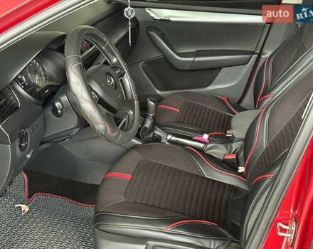Красный Шкода Октавия, объемом двигателя 1.4 л и пробегом 159 тыс. км за 10440 $, фото 8 на Automoto.ua