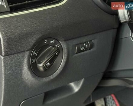 Красный Шкода Октавия, объемом двигателя 1.4 л и пробегом 159 тыс. км за 10440 $, фото 10 на Automoto.ua