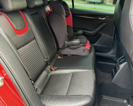 Шкода Октавія 2014 у Іршава на Automoto.ua Червоний Шкода Октавія, об'ємом двигуна 2 л та пробігом 203 тис. км за 13500 $, фото 32 на Automoto.ua