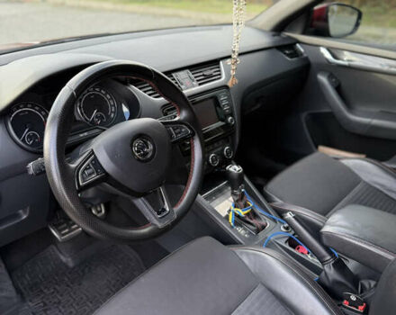 Шкода Октавія 2014 у Іршава на Automoto.ua Червоний Шкода Октавія, об'ємом двигуна 2 л та пробігом 203 тис. км за 13500 $, фото 42 на Automoto.ua