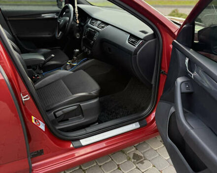 Шкода Октавія 2014 у Іршава на Automoto.ua Червоний Шкода Октавія, об'ємом двигуна 2 л та пробігом 203 тис. км за 13500 $, фото 36 на Automoto.ua