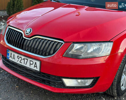 Красный Шкода Октавия, объемом двигателя 1.4 л и пробегом 213 тыс. км за 6800 $, фото 2 на Automoto.ua
