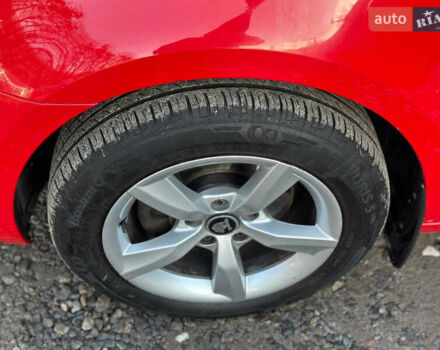 Красный Шкода Октавия, объемом двигателя 1.4 л и пробегом 213 тыс. км за 6800 $, фото 3 на Automoto.ua