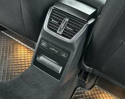 Красный Шкода Октавия, объемом двигателя 1.4 л и пробегом 235 тыс. км за 13700 $, фото 29 на Automoto.ua