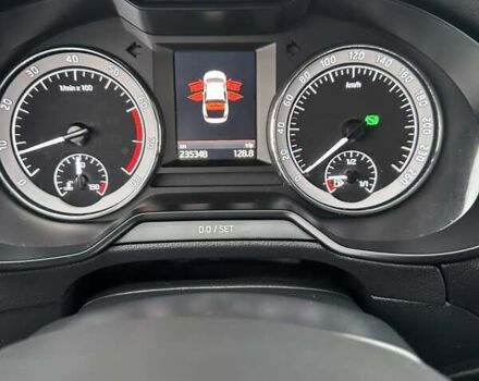 Красный Шкода Октавия, объемом двигателя 1.4 л и пробегом 235 тыс. км за 13700 $, фото 21 на Automoto.ua