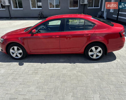 Красный Шкода Октавия, объемом двигателя 1.4 л и пробегом 183 тыс. км за 11700 $, фото 2 на Automoto.ua