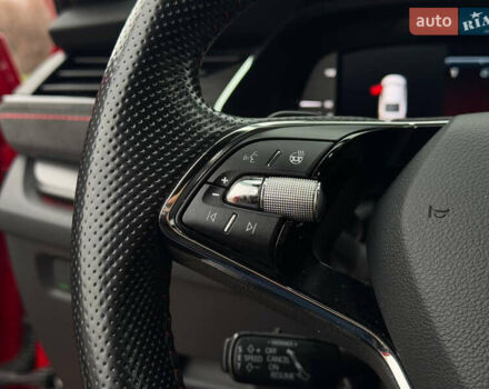 Красный Шкода Октавия, объемом двигателя 1.97 л и пробегом 140 тыс. км за 29999 $, фото 5 на Automoto.ua