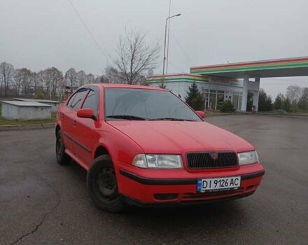 Красный Шкода Октавия, объемом двигателя 1.6 л и пробегом 250 тыс. км за 5000 $, фото 1 на Automoto.ua
