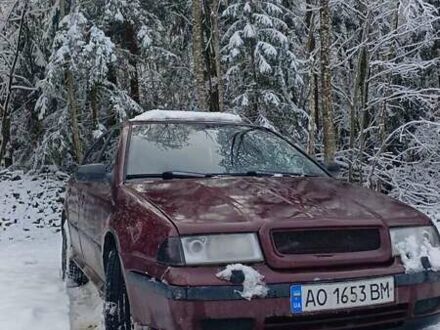 Шкода Октавия 1998 в Ворохта на Automoto.ua Красный Шкода Октавия, объемом двигателя 1.78 л и пробегом 275 тыс. км за 3450 $, фото 1 на Automoto.ua