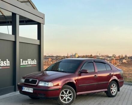 Красный Шкода Октавия, объемом двигателя 1.6 л и пробегом 300 тыс. км за 2399 $, фото 1 на Automoto.ua