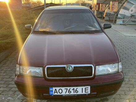 Красный Шкода Октавия, объемом двигателя 1.6 л и пробегом 280 тыс. км за 2650 $, фото 1 на Automoto.ua