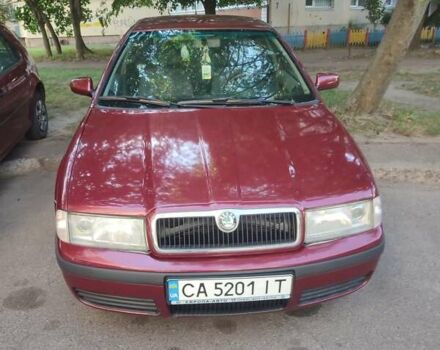 Червоний Шкода Октавія, об'ємом двигуна 1.78 л та пробігом 328 тис. км за 3999 $, фото 1 на Automoto.ua