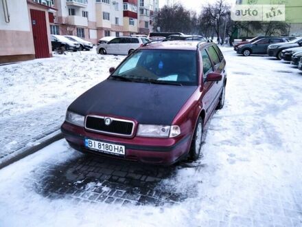 Шкода Октавия 1999 в Полтаве на Automoto.ua Красный Шкода Октавия, объемом двигателя 1.9 л и пробегом 300 тыс. км за 4200 $, фото 1 на Automoto.ua
