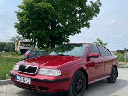 Шкода Октавія 2000 у Черкасах на Automoto.ua Червоний Шкода Октавія, об'ємом двигуна 2 л та пробігом 250 тис. км за 3550 $, фото 1 на Automoto.ua