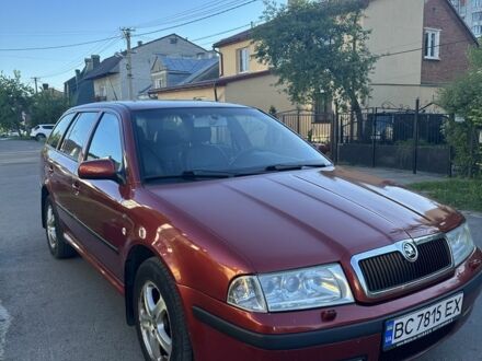 Красный Шкода Октавия, объемом двигателя 2 л и пробегом 283 тыс. км за 4200 $, фото 1 на Automoto.ua