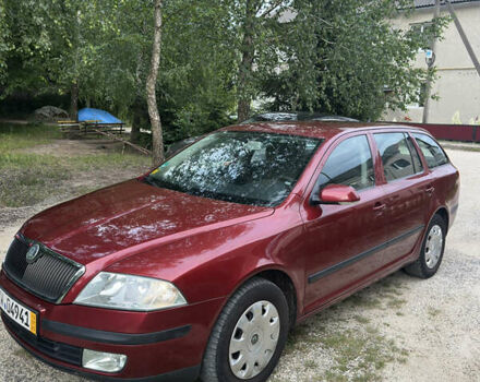 Красный Шкода Октавия, объемом двигателя 1.6 л и пробегом 229 тыс. км за 5800 $, фото 1 на Automoto.ua