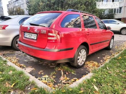 Червоний Шкода Октавія, об'ємом двигуна 1.6 л та пробігом 220 тис. км за 6000 $, фото 1 на Automoto.ua