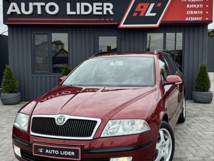 Красный Шкода Октавия, объемом двигателя 1.6 л и пробегом 232 тыс. км за 7700 $, фото 1 на Automoto.ua