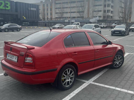 Красный Шкода Октавия, объемом двигателя 1.78 л и пробегом 328 тыс. км за 5950 $, фото 1 на Automoto.ua