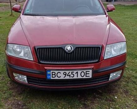 Червоний Шкода Октавія, об'ємом двигуна 1.6 л та пробігом 216 тис. км за 5800 $, фото 1 на Automoto.ua