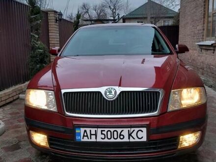 Шкода Октавия 2007 в Славянске на Automoto.ua Красный Шкода Октавия, объемом двигателя 1.6 л и пробегом 238 тыс. км за 5700 $, фото 1 на Automoto.ua