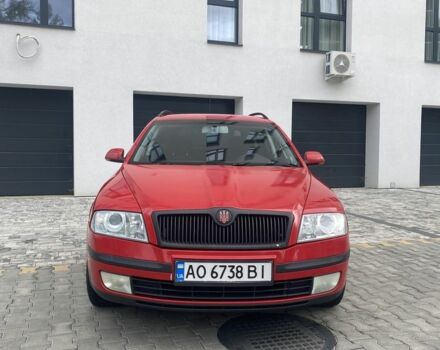 Красный Шкода Октавия, объемом двигателя 2 л и пробегом 300 тыс. км за 4700 $, фото 1 на Automoto.ua