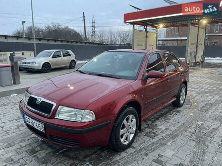 Красный Шкода Октавия, объемом двигателя 1.6 л и пробегом 225 тыс. км за 4200 $, фото 1 на Automoto.ua