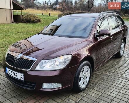 Красный Шкода Октавия, объемом двигателя 1.6 л и пробегом 317 тыс. км за 7700 $, фото 1 на Automoto.ua