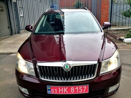 Шкода Октавия 2009 в Одессе на Automoto.ua Красный Шкода Октавия, объемом двигателя 0 л и пробегом 213 тыс. км за 7900 $, фото 1 на Automoto.ua
