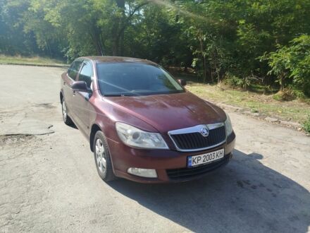 Червоний Шкода Октавія, об'ємом двигуна 1.8 л та пробігом 374 тис. км за 6100 $, фото 1 на Automoto.ua