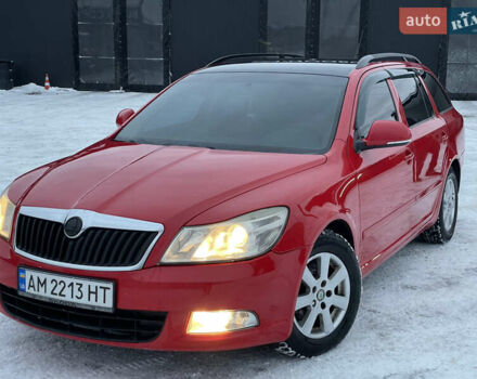 Красный Шкода Октавия, объемом двигателя 1.6 л и пробегом 330 тыс. км за 6300 $, фото 1 на Automoto.ua