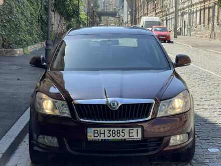 Шкода Октавия 2010 в Одессе на Automoto.ua Красный Шкода Октавия, объемом двигателя 1.9 л и пробегом 495 тыс. км за 7000 $, фото 1 на Automoto.ua