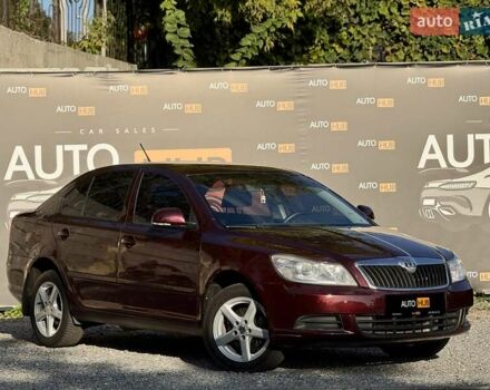 Червоний Шкода Октавія, об'ємом двигуна 1.6 л та пробігом 236 тис. км за 8000 $, фото 1 на Automoto.ua