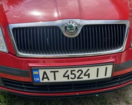 Красный Шкода Октавия, объемом двигателя 1.6 л и пробегом 222 тыс. км за 6100 $, фото 1 на Automoto.ua