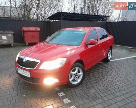 Красный Шкода Октавия, объемом двигателя 1.2 л и пробегом 315 тыс. км за 4999 $, фото 1 на Automoto.ua
