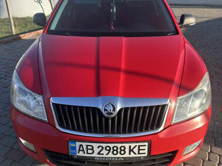 Красный Шкода Октавия, объемом двигателя 1.9 л и пробегом 336 тыс. км за 7600 $, фото 1 на Automoto.ua