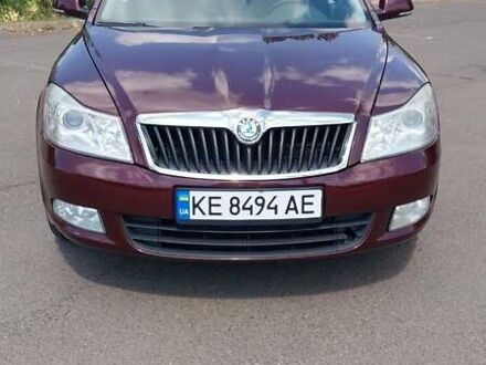 Червоний Шкода Октавія, об'ємом двигуна 1.6 л та пробігом 250 тис. км за 8500 $, фото 1 на Automoto.ua