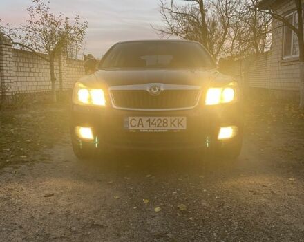 Червоний Шкода Октавія, об'ємом двигуна 1.8 л та пробігом 248 тис. км за 8200 $, фото 1 на Automoto.ua