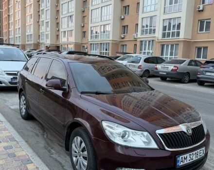Красный Шкода Октавия, объемом двигателя 1.6 л и пробегом 310 тыс. км за 7200 $, фото 1 на Automoto.ua