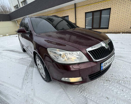 Красный Шкода Октавия, объемом двигателя 1.6 л и пробегом 272 тыс. км за 6500 $, фото 1 на Automoto.ua