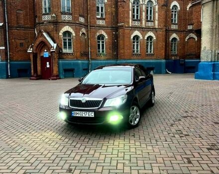 Красный Шкода Октавия, объемом двигателя 1.8 л и пробегом 210 тыс. км за 7900 $, фото 1 на Automoto.ua