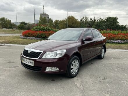 Шкода Октавия 2012 в Киеве на Automoto.ua Красный Шкода Октавия, объемом двигателя 1.8 л и пробегом 24 тыс. км за 10499 $, фото 1 на Automoto.ua