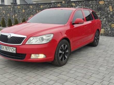 Красный Шкода Октавия, объемом двигателя 1.99 л и пробегом 247 тыс. км за 9000 $, фото 1 на Automoto.ua