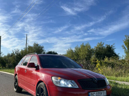 Шкода Октавия 2012 в Львове на Automoto.ua Красный Шкода Октавия, объемом двигателя 1.6 л и пробегом 315 тыс. км за 8300 $, фото 1 на Automoto.ua
