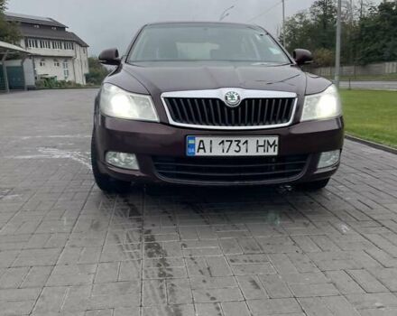 Красный Шкода Октавия, объемом двигателя 1.8 л и пробегом 167 тыс. км за 8200 $, фото 1 на Automoto.ua