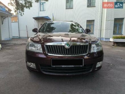 Шкода Октавия 2012 в Ивано-Франковске на Automoto.ua Красный Шкода Октавия, объемом двигателя 1.6 л и пробегом 206 тыс. км за 8200 $, фото 1 на Automoto.ua