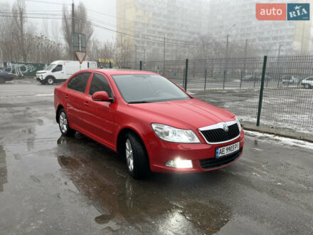Красный Шкода Октавия, объемом двигателя 1.6 л и пробегом 168 тыс. км за 8900 $, фото 1 на Automoto.ua