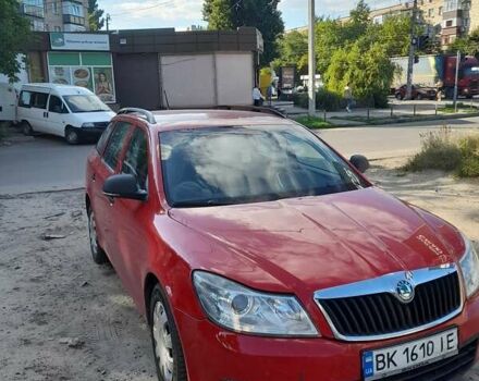 Красный Шкода Октавия, объемом двигателя 1.6 л и пробегом 238 тыс. км за 7500 $, фото 1 на Automoto.ua