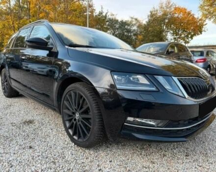 Красный Шкода Октавия, объемом двигателя 1.5 л и пробегом 43 тыс. км за 7500 $, фото 1 на Automoto.ua